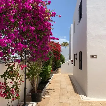 Beautiful With Private Sunny Terrace Puerto del Carmen (Lanzarote)